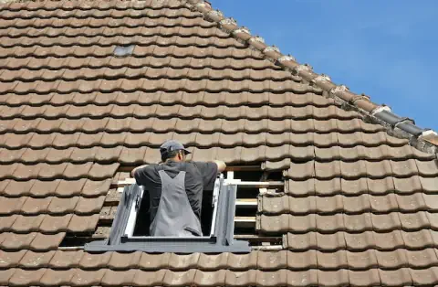 Pose de velux - Saint-Georges-sur-la-Prée